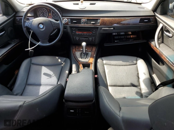 2006 BMW 3 Series 325i with VIN WBAVB13576KX37073, listed as a Copart auction lot 71887394 with 101,788 mi miles and Clean Title. Bid and sale history available at carsss.com. Image 8.