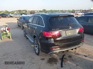 2022 Mercedes-Benz GLC 300 with VIN W1N0G8DB9NV374065, listed as a IAAI auction lot 42189616 with 42,296 mi miles and . Bid and sale history available at DreamBid. Image 3.