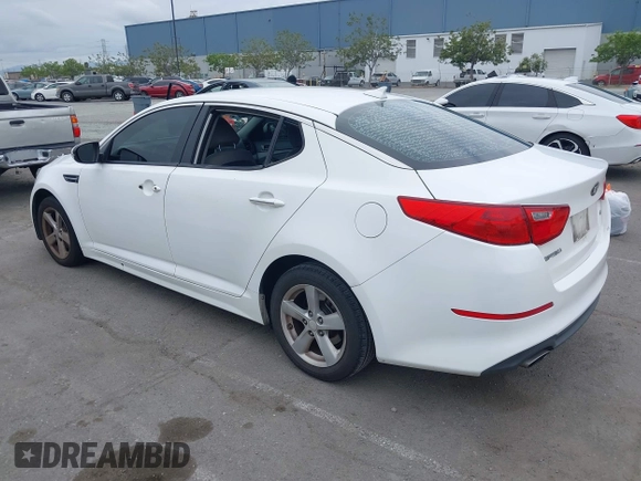 2015 Kia Optima LX with VIN KNAGM4A74F5662579, listed as a IAAI auction lot 42127251 with 144,138 mi miles and . Bid and sale history available at carsss.com. Image 3.