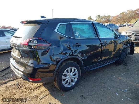 2019 Nissan Rogue SV with VIN 5N1AT2MV7KC787720, listed as a IAAI auction lot 40716636 with 36,518 mi miles. Bid and sale history available at carsss.com. Image 4.