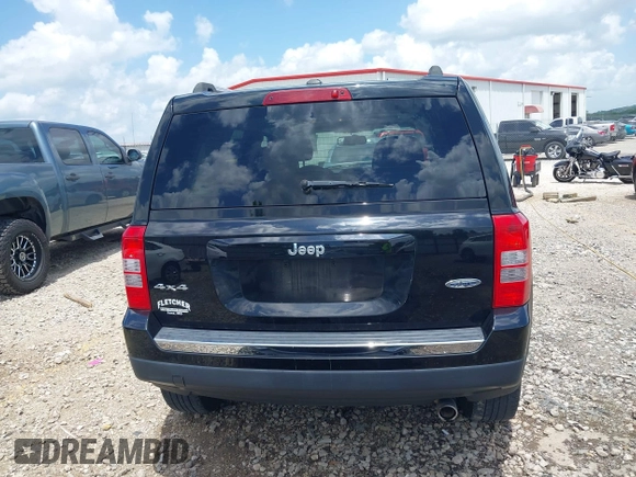 2016 Jeep Patriot Latitude with VIN 1C4NJRFB4GD809651, listed as a IAAI auction lot 42510212 with 47,887 mi miles and . Bid and sale history available at DreamBid. Image 16.