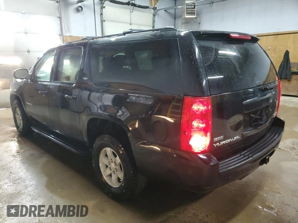2012 GMC Yukon XL SLT with VIN 1GKS2KE72CR183474, listed as a Copart auction lot 49041415 with 248,250 mi miles and Clean Title. Bid and sale history available at carsss.com. Image 2.