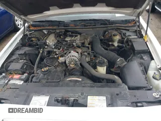 1999 Mercury Grand Marquis GS z VIN 2MEFM74W9XX622371, wystawiony jako IAAI lot #41721054 z przebiegiem 131 724 mil mil oraz . Historia ofert i sprzedaży dostępna na DreamBid. Obrazek 10.