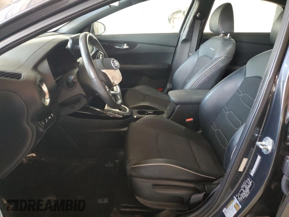2020 Kia Forte GT-Line with VIN 3KPF34AD2LE156837, listed as a Copart auction lot 48761935 with 43,706 mi miles and Salvage Title. Bid and sale history available at DreamBid. Image 7.
