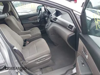 2016 Honda Odyssey LX with VIN 5FNRL5H23GB028338, listed as a IAAI auction lot 41980064 with 186,403 mi miles and . Bid and sale history available at DreamBid. Image 5.