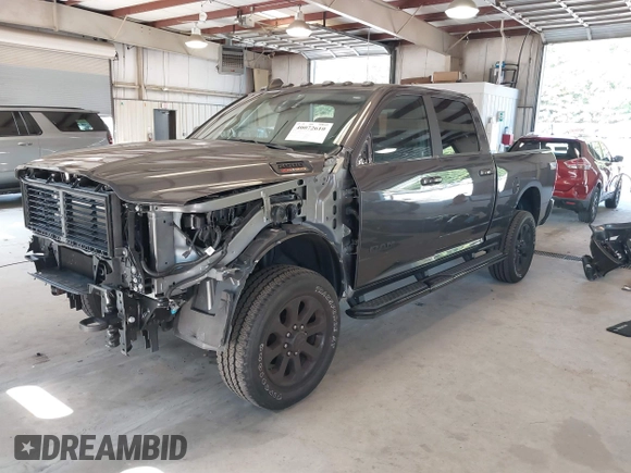 2022 Ram 2500 Big Horn with VIN 3C6UR5DJ8NG263368, listed as a IAAI auction lot 40072610 with 17,293 mi miles and . Bid and sale history available at DreamBid. Image 18.