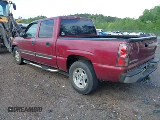 2005 Chevrolet Silverado 1500 LS z VIN 2GCEC13T651394768, wystawiony jako IAAI lot #41941443 z przebiegiem 371 563 mil mil oraz . Historia ofert i sprzedaży dostępna na DreamBid. Obrazek 3.