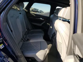 2020 Audi SQ5 Premium Plus with VIN WA1B4AFY4L2077702, listed as a Copart auction lot 76933874 with 76,419 mi miles and Salvage Title. Bid and sale history available at DreamBid. Image 10.