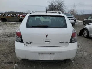 2010 Pontiac Vibe with VIN 5Y2SM6E00AZ420685, listed as a Copart auction lot 42993035 with 111,761 mi miles and Salvage Title. Bid and sale history available at carsss.com. Image 6.