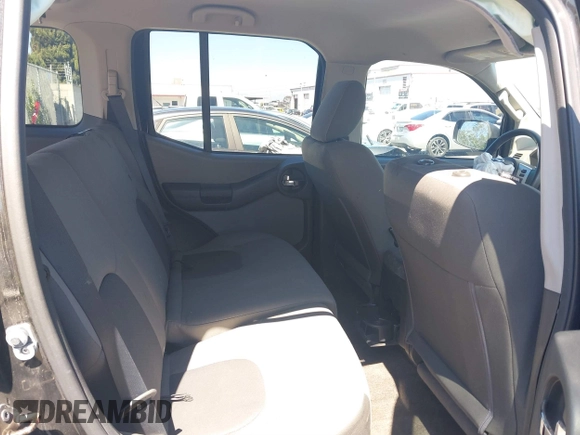 2015 Nissan Xterra S with VIN 5N1AN0NU6FN652033, listed as a IAAI auction lot 41871839 with 178,261 mi miles and . Bid and sale history available at DreamBid. Image 8.