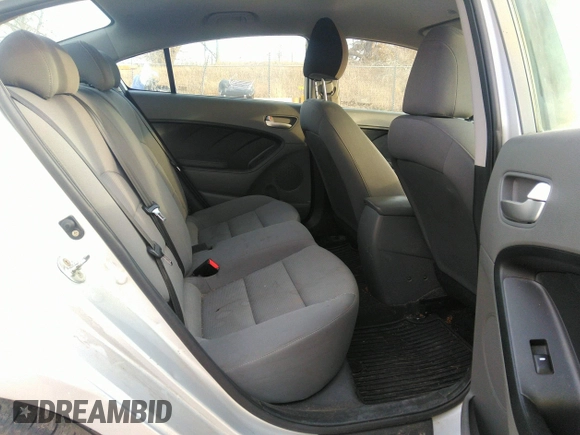 2018 Kia Forte LX with VIN 3KPFK4A79JE210080, listed as a IAAI auction lot 40681931 with 124,986 mi miles and . Bid and sale history available at DreamBid. Image 8.
