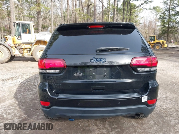2018 Jeep Grand Cherokee Laredo E with VIN 1C4RJFAG1JC426542, listed as a IAAI auction lot 41729268 with 106,024 mi miles and . Bid and sale history available at DreamBid. Image 17.