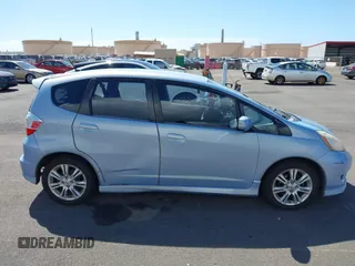 2010 Honda Fit Sport с VIN JHMGE8H40AC023184, выставлен на аукционе IAAI как лот 41605278 с пробегом 88 367 миль миль и . История ставок и продаж доступна на DreamBid. Изображение 13.