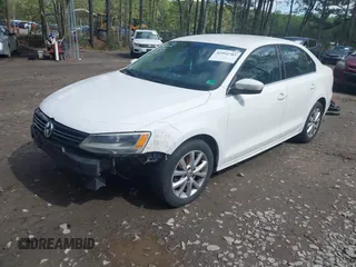 2013 Volkswagen Jetta Sedan SE with VIN 3VWDP7AJXDM201451, listed as a IAAI auction lot 41994783 with 136,112 mi miles. Bid and sale history available at carsss.com. Image 18.