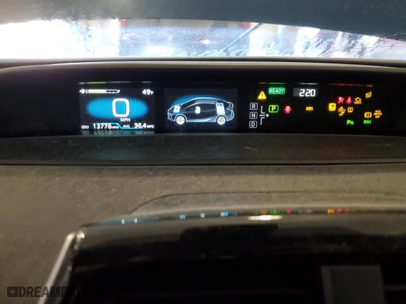 2022 Toyota Prius LE with VIN JTDL9MFU9N3038403, listed as a Copart auction lot 46848525 with 13,776 mi miles and Salvage Title. Bid and sale history available at carsss.com. Image 9.