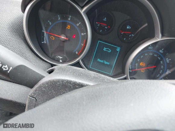 2014 Chevrolet Cruze 1LT with VIN 1G1PC5SB4E7288596, listed as a IAAI auction lot 42047744 with 1 mi miles. Bid and sale history available at carsss.com. Image 7.