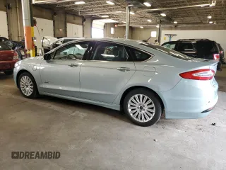 2013 Ford Fusion Titanium with VIN 3FA6P0SU3DR284760, listed as a Copart auction lot 62600625 with 109,143 mi miles and Clean title. Bid and sale history available at DreamBid. Image 2.