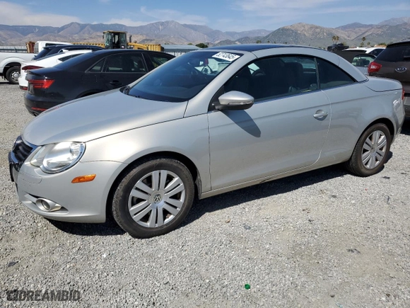 2009 Volkswagen Eos Komfort with VIN WVWBA71F09V011131, listed as a Copart auction lot 52743645 with 93,748 mi miles and Clean Title. Bid and sale history available at carsss.com. Image 1.