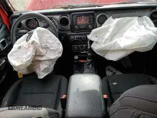 2020 Jeep Wrangler Unlimited Sport S with VIN 1C4HJXDN2LW279810, listed as a Copart auction lot 78827454 with 106,667 mi miles and Salvage title. Bid and sale history available at DreamBid. Image 8.