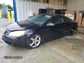 2006 Pontiac G6 GT z VIN 1G2ZH158864139383, wystawiony jako Copart lot #57875795 z przebiegiem 241 750 mil mil oraz Szkoda całkowita • Salvage title. Historia ofert i sprzedaży dostępna na DreamBid. Obrazek 1.