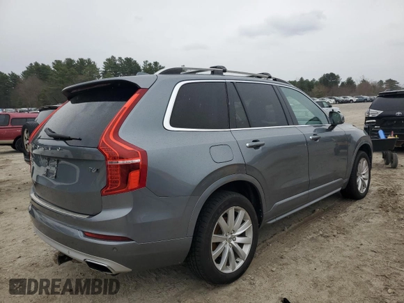 2017 Volvo XC90 Momentum z VIN YV4A22PK2H1105658, wystawiony jako Copart lot #52855065 z przebiegiem 114 938 mil mil oraz Szkody całkowita. Historia ofert i sprzedaży dostępna na DreamBid. Obrazek 3.