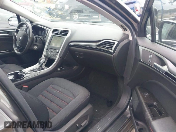 2016 Ford Fusion SE with VIN 3FA6P0H97GR363971, listed as a IAAI auction lot 41086941 with 107,202 mi miles and . Bid and sale history available at carsss.com. Image 5.