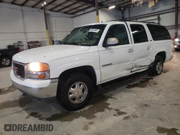2002 GMC Yukon XL SLT with VIN 3GKFK16ZX2G270341, listed as a Copart auction lot 88023885 with 238,111 mi miles and Salvage Title. Bid and sale history available at carsss.com. Image 1.