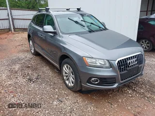 2013 Audi Q5 Premium with VIN WA1CFAFP2DA081938, listed as a IAAI auction lot 42088589 with 136,173 mi miles. Bid and sale history available at carsss.com. Image 1.