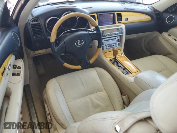 2002 Lexus SC 430 z VIN JTHFN48Y920001694, wystawiony jako Copart lot #48385885 z przebiegiem 105 296 mil mil oraz Szkoda całkowita • Salvage title. Historia ofert i sprzedaży dostępna na DreamBid. Obrazek 8.
