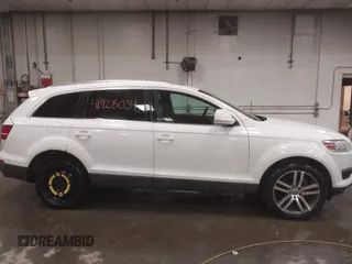 2007 Audi Q7 Premium with VIN WA1BY74L37D058938, listed as a IAAI auction lot 41928034 with 163,779 mi miles and . Bid and sale history available at DreamBid. Image 13.