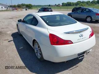 2014 Infiniti Q60 Journey with VIN JN1CV6EK7EM111241, listed as a IAAI auction lot 42653792 with 196,431 mi miles and . Bid and sale history available at DreamBid. Image 3.