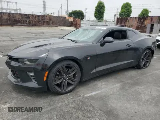 2017 Chevrolet Camaro 2SS with VIN 1G1FH1R73H0106892, listed as a Copart auction lot 60725655 with 62,020 mi miles and Salvage title. Bid and sale history available at DreamBid. Image 1.