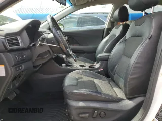 2017 Kia Niro Touring Launch Edition with VIN KNDCC3LC3H5083885, listed as a Copart auction lot 55687614 with 124,843 mi miles and Salvage Title. Bid and sale history available at carsss.com. Image 7.