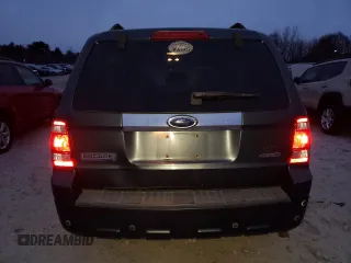 2009 Ford Escape Limited with VIN 1FMCU94G99KB93565, listed as a Copart auction lot 83272934 with 125,983 mi miles and Clean title. Bid and sale history available at DreamBid. Image 6.