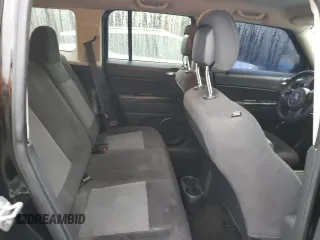 2016 Jeep Patriot Latitude z VIN 1C4NJRFB6GD500473, wystawiony jako Copart lot #54209335 z przebiegiem 157 945 mil mil oraz Szkoda całkowita • Salvage title. Historia ofert i sprzedaży dostępna na DreamBid. Obrazek 10.