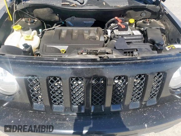 2017 Jeep Patriot Latitude with VIN 1C4NJPFB3HD183676, listed as a Copart auction lot 49436745 with 160,690 mi miles and Clean Title. Bid and sale history available at DreamBid. Image 12.