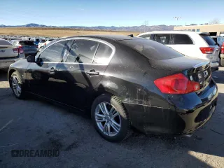 2015 Infiniti Q40 with VIN JN1CV6AR3FM520826, listed as a Copart auction lot 86372514 with 104,002 mi miles and Clean Title. Bid and sale history available at carsss.com. Image 2.