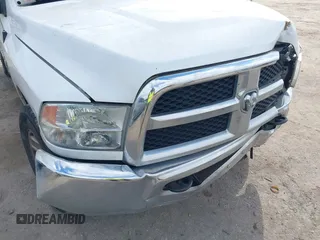 2015 Ram 2500 Tradesman with VIN 3C6UR5CL5FG679575, listed as a IAAI auction lot 41493456 with 257,884 mi miles. Bid and sale history available at carsss.com. Image 6.