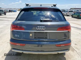 2021 Audi Q5 Premium with VIN WA1AAAFY2M2004785, listed as a Copart auction lot 56500595 with 79,376 mi miles and Salvage title. Bid and sale history available at DreamBid. Image 6.