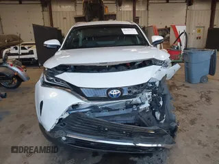 2023 Toyota Venza LE with VIN JTEAAAAHXPJ130945, listed as a IAAI auction lot 42128684 with Not Provided miles and . Bid and sale history available at carsss.com. Image 12.