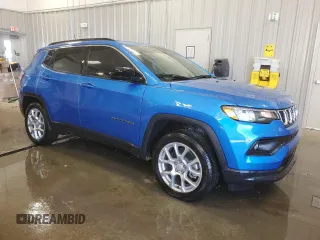 2024 Jeep Compass Latitude Lux with VIN 3C4NJDFN5RT155253, listed as a Copart auction lot 42655665 with 2,130 mi miles and Salvage title. Bid and sale history available at DreamBid. Image 4.