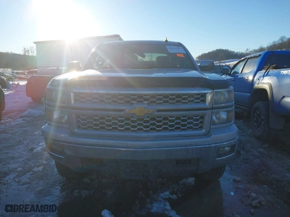 2015 Chevrolet Silverado 1500 LT with VIN 3GCUKREC8FG406809, listed as a IAAI auction lot 41352465 with NaN miles. Bid and sale history available at carsss.com. Image 12.