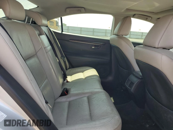 2015 Lexus ES 330 с VIN JTHBK1GG9F2160949, выставлен на аукционе Copart как лот 60164425 с пробегом 179 096 миль миль и Списание • Salvage title. История ставок и продаж доступна на DreamBid. Изображение 10.
