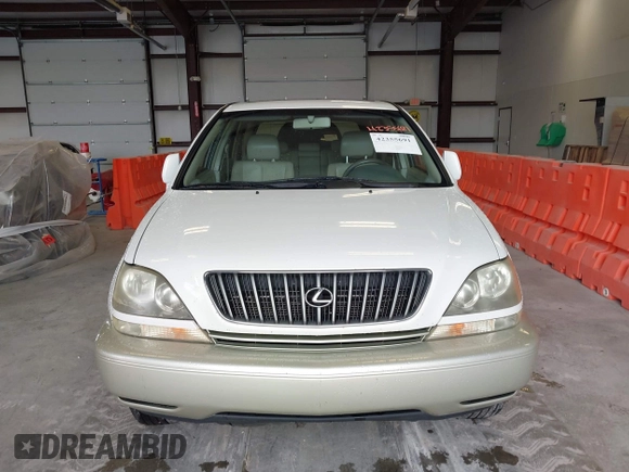 1999 Lexus RX 300 z VIN JT6HF10UXX0013043, wystawiony jako IAAI lot #42355691 z przebiegiem 287 705 mil mil oraz . Historia ofert i sprzedaży dostępna na DreamBid. Obrazek 6.