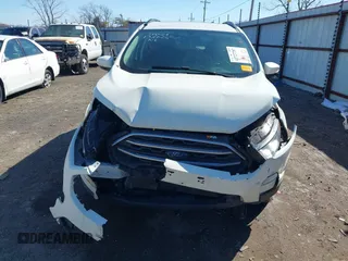 2020 Ford EcoSport SE with VIN MAJ3S2GE0LC322232, listed as a IAAI auction lot 41727787 with 37,163 mi miles. Bid and sale history available at carsss.com. Image 13.