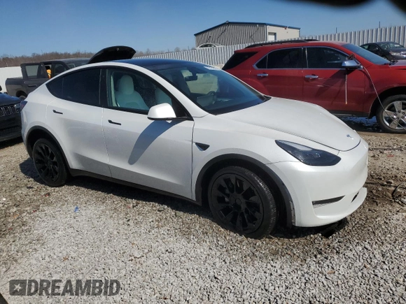 2023 Tesla Model Y Long Range with VIN 7SAYGDEE5PF691745, listed as a Copart auction lot 47784545 with 21,117 mi miles and Salvage Title. Bid and sale history available at DreamBid. Image 4.