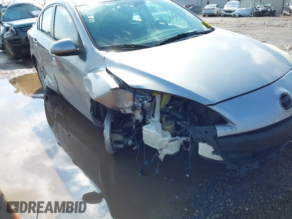 2013 Mazda 3 i Touring with VIN JM1BL1VP5D1750277, listed as a IAAI auction lot 42010525 with 174,192 mi miles and . Bid and sale history available at carsss.com. Image 6.