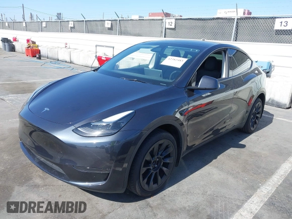 2024 Tesla Model Y с VIN 7SAYGDED9RF091854, выставлен на аукционе IAAI как лот 42382483 с пробегом 14 805 миль миль и . История ставок и продаж доступна на DreamBid. Изображение 19.