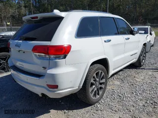 2017 Jeep Grand Cherokee Overland with VIN 1C4RJECG2HC762007, listed as a IAAI auction lot 41845048 with 80,285 mi miles. Bid and sale history available at carsss.com. Image 4.