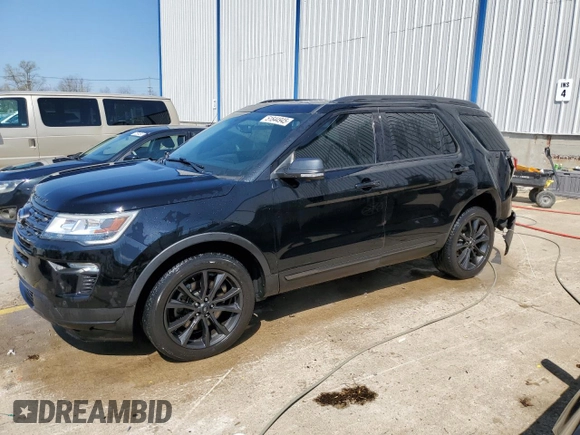 2018 Ford Explorer XLT with VIN 1FM5K8DHXJGC40157, listed as a Copart auction lot 51844945 with 137,476 mi miles and Salvage title. Bid and sale history available at DreamBid. Image 1.